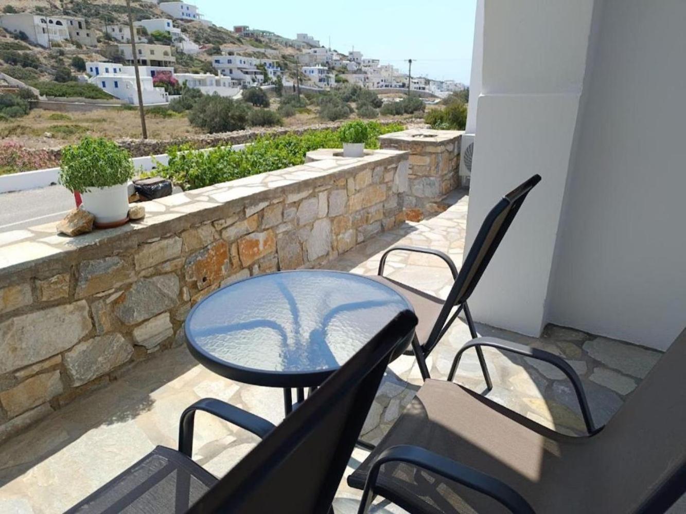 Ioli Apartments Alopronia Exterior photo